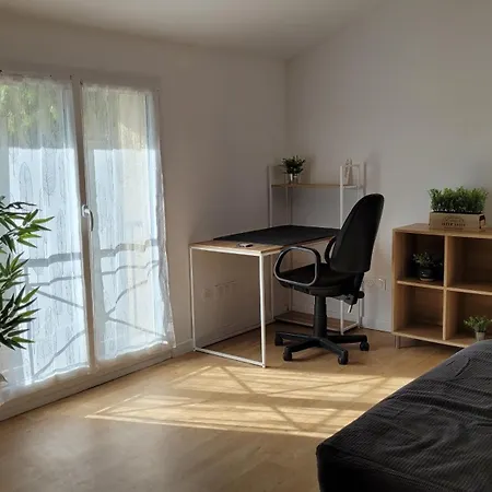 Charmante Maison Avec Grand Jardin Partage A 8kms De Pamiers Σπίτι διακοπών *